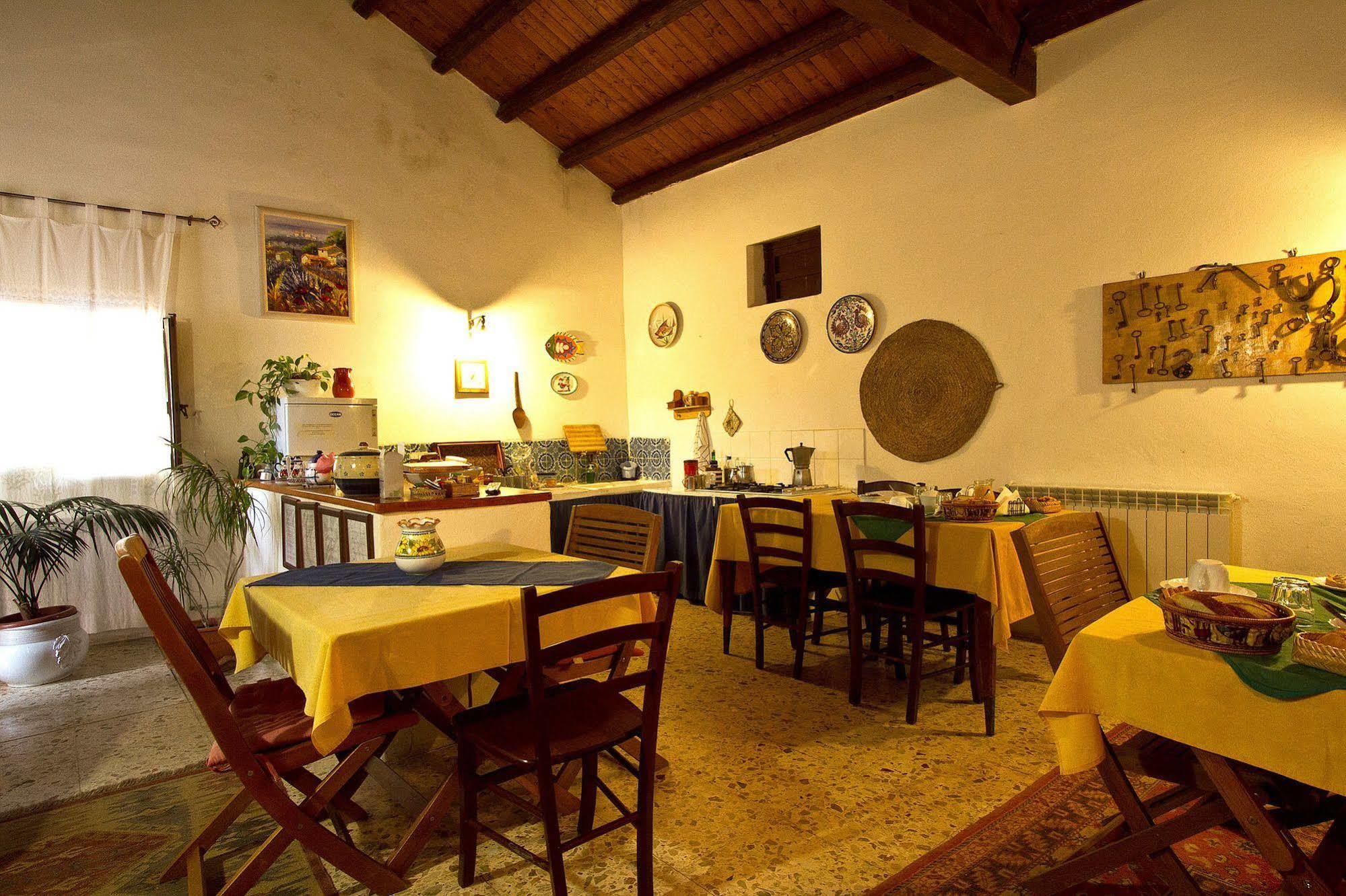 Case Colomba Apartment Buseto Palizzolo Exterior photo